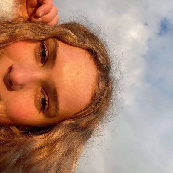 Meet your Posher, Mandy - Picture 1 of 1